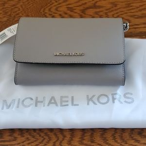 Micheal Kors Jet Set Travel